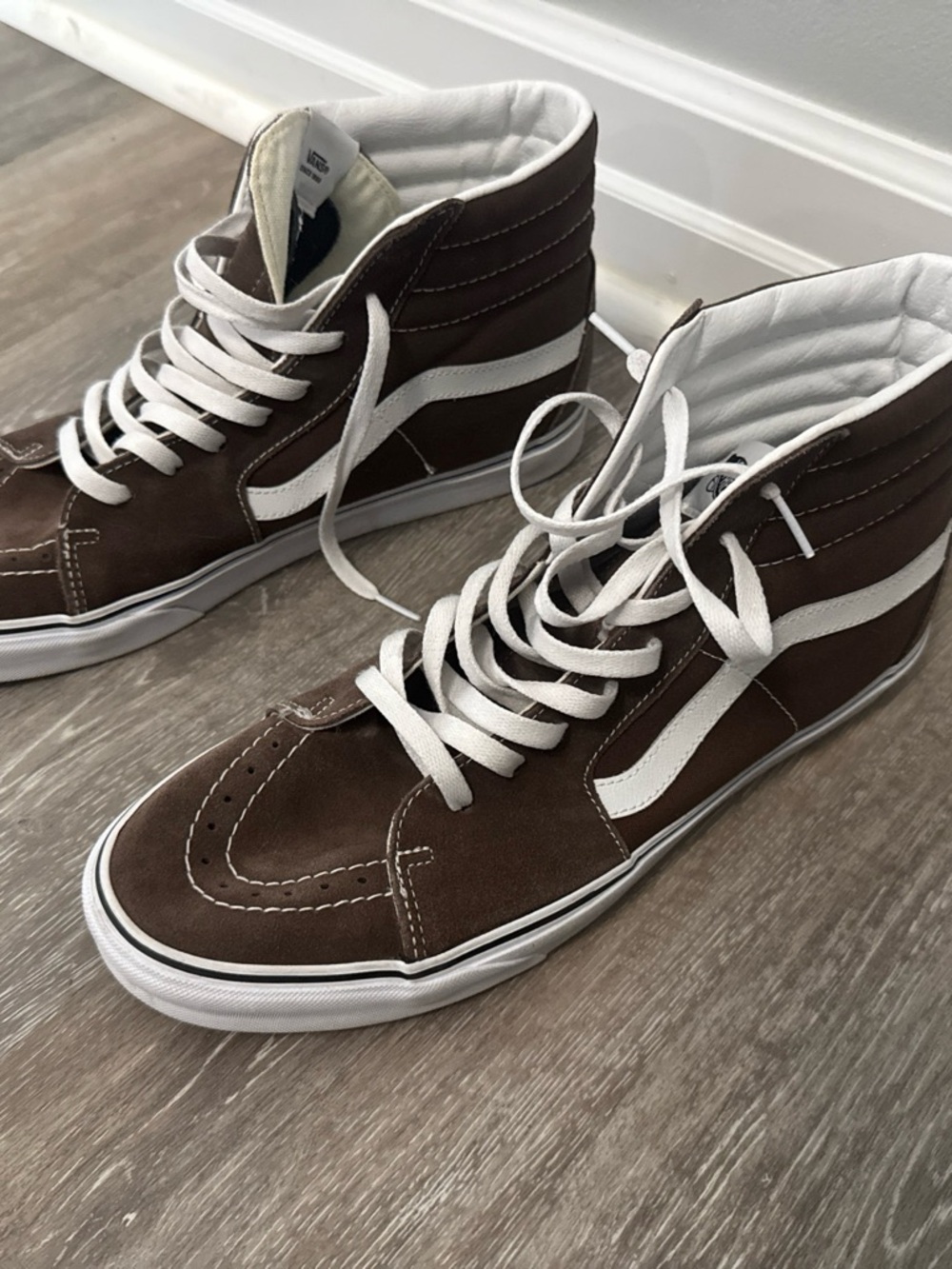 Vans Brown Suede Sk8-Hi High-Top Sneakers with White Stripe Mens 13
